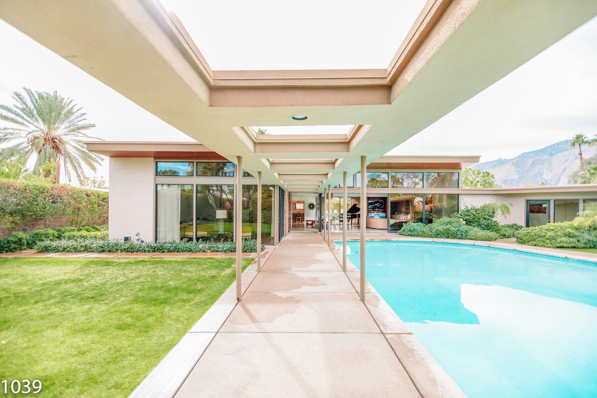 Frank Sinatra’s Twin Palms helped the Mid Century Modern style gain popularity after World War II
