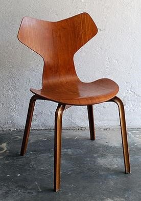 Jacobsen’s Ant Chairs made their way to the U.S. in the 1950s.